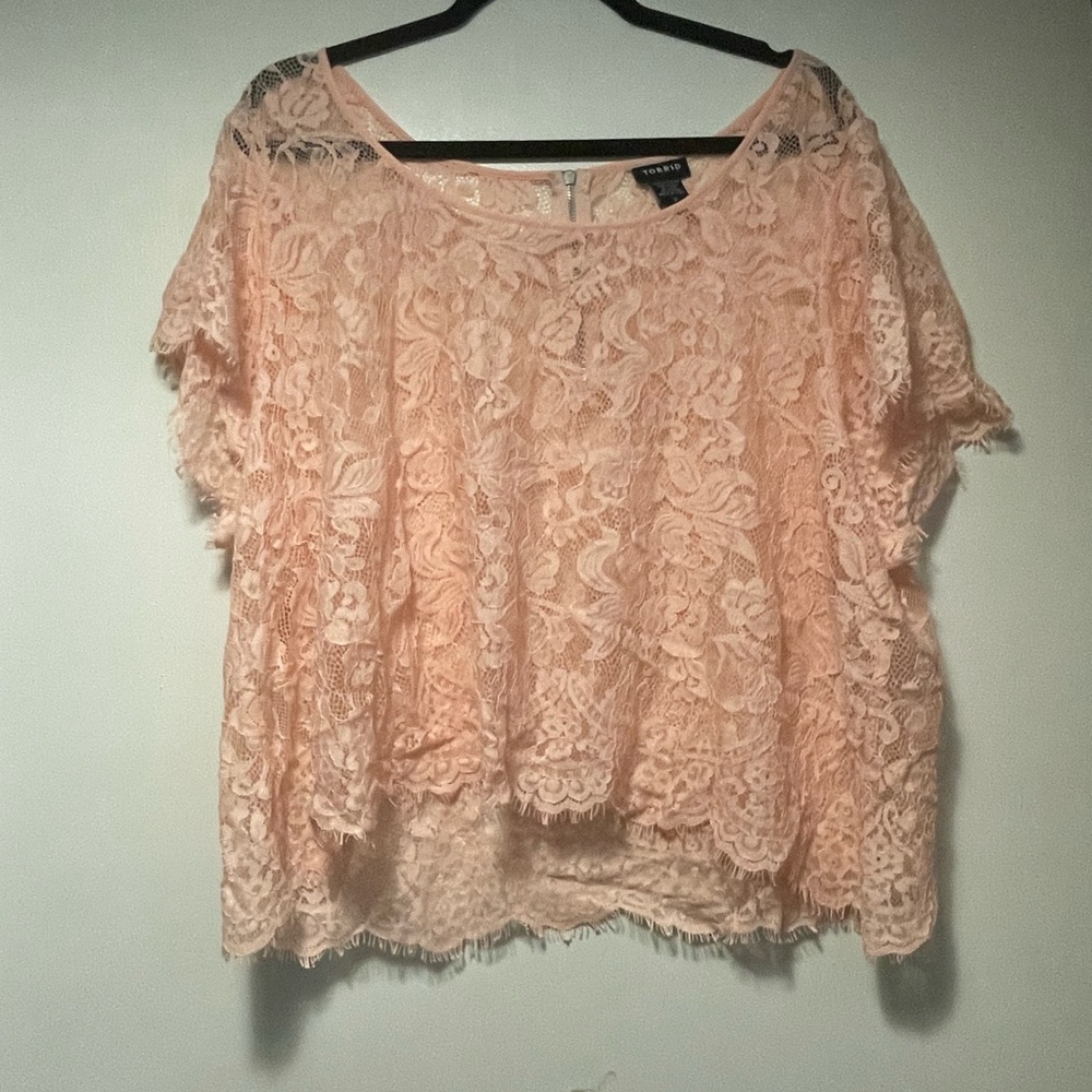 Torrid Peach Lace Cropped Blouse